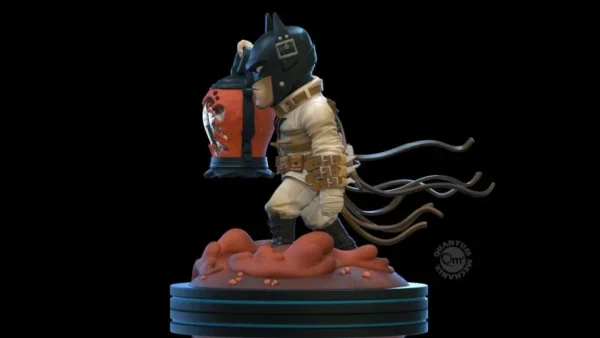 Batman figurine Q-Fig Elite - DC Comics Last Knight On Earth – Image 3