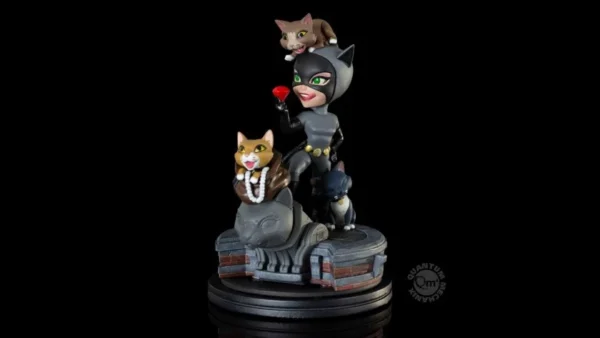 Catwoman figurine Q-Fig Elite - DC Comics – Image 3