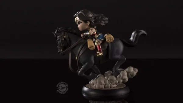 Wonder Woman figurine Q-Fig MAX - DC Comics Movie – Image 6